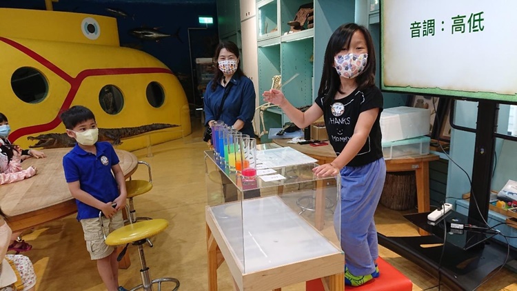 5/14 幼兒園週間親子科學活動：搖滾音樂課-圖片98
