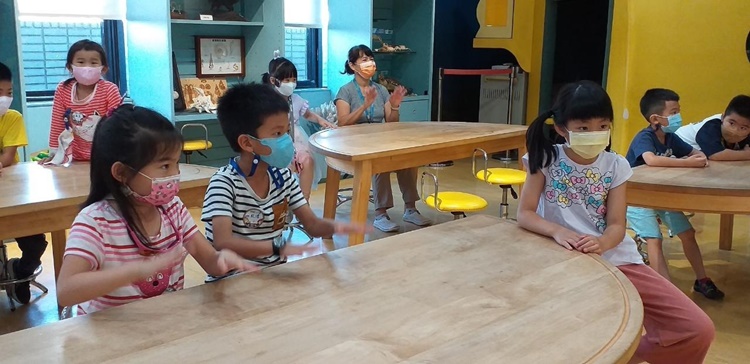 5/18 幼兒園週間親子科學活動：搖滾音樂課-圖片29
