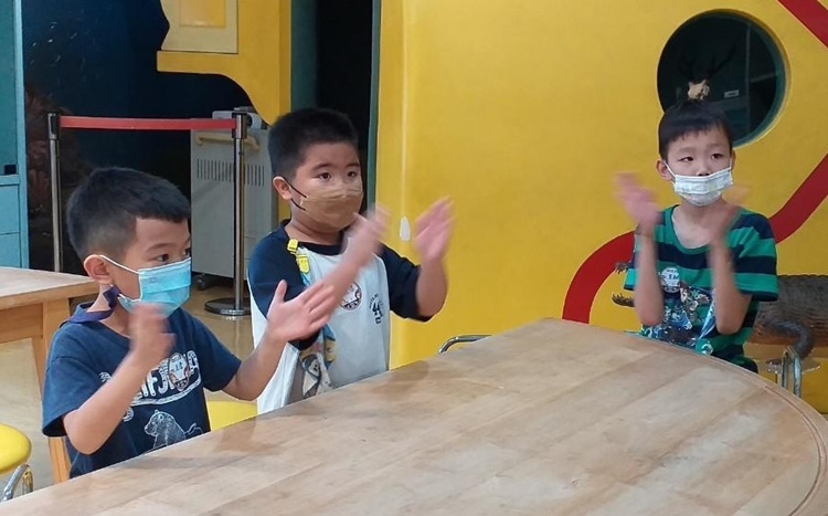 5/18 幼兒園週間親子科學活動：搖滾音樂課-圖片30