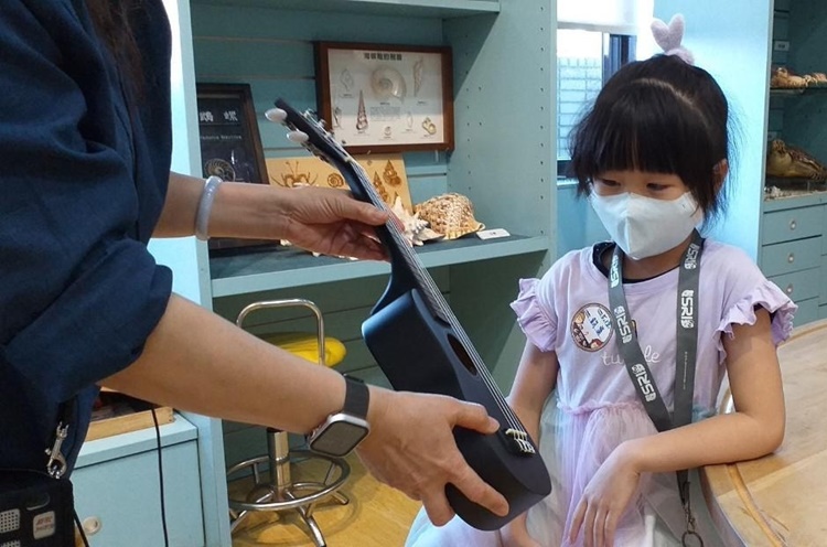 5/18 幼兒園週間親子科學活動：搖滾音樂課-圖片40