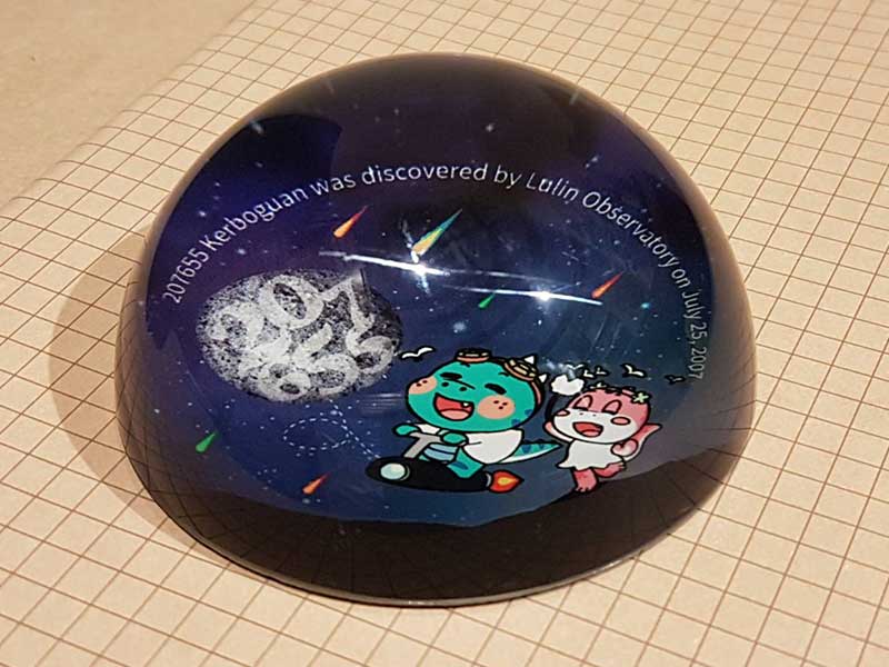 書房裡的科學風景 – 漫步小行星人造水晶紙鎮-文創商品照片3